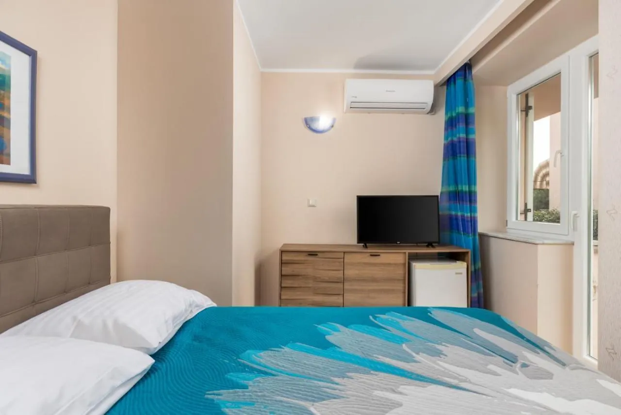 Guest House Eda Башка Хорватия